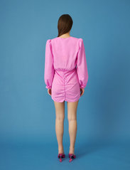 Cras - Jadacras Dress - proginės suknelės - neon pink - 4