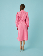 Cras - Celinecras Dress - shirt dresses - aurora pink - 4