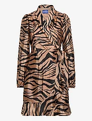 Cras - Lindacras Dress - wrap dresses - zebra almond - 0