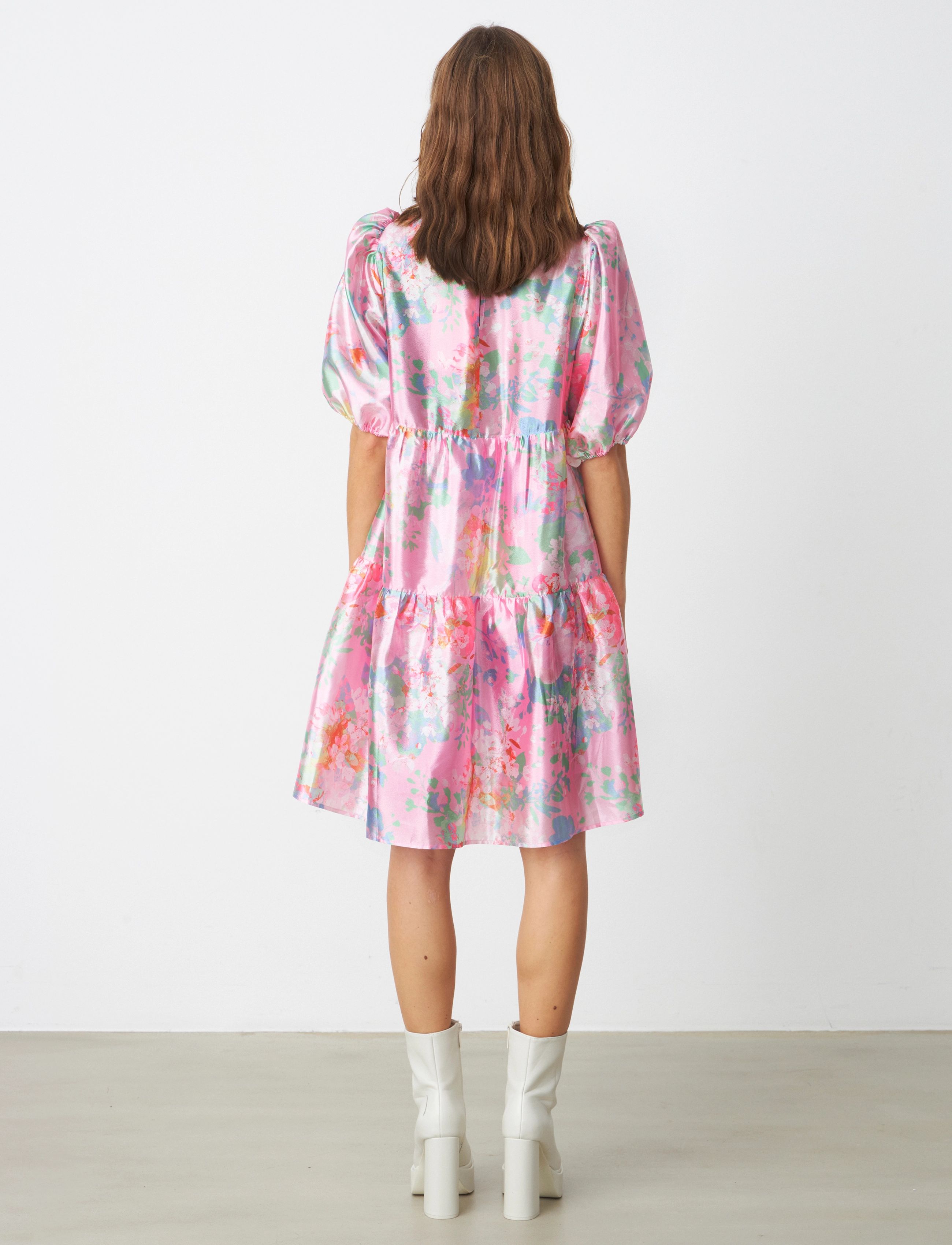 crās - Leiacras Dress - festtøj til outletpriser - orchid field - 3