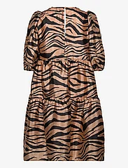 Cras - Leiacras Dress - festtøj til outletpriser - zebra almond - 1