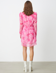 Cras - Sierracras Dress - kesämekot - pink rosegarden - 3