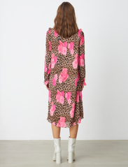 Cras - Brittacras Dress - skjortekjoler - rose leo - 3