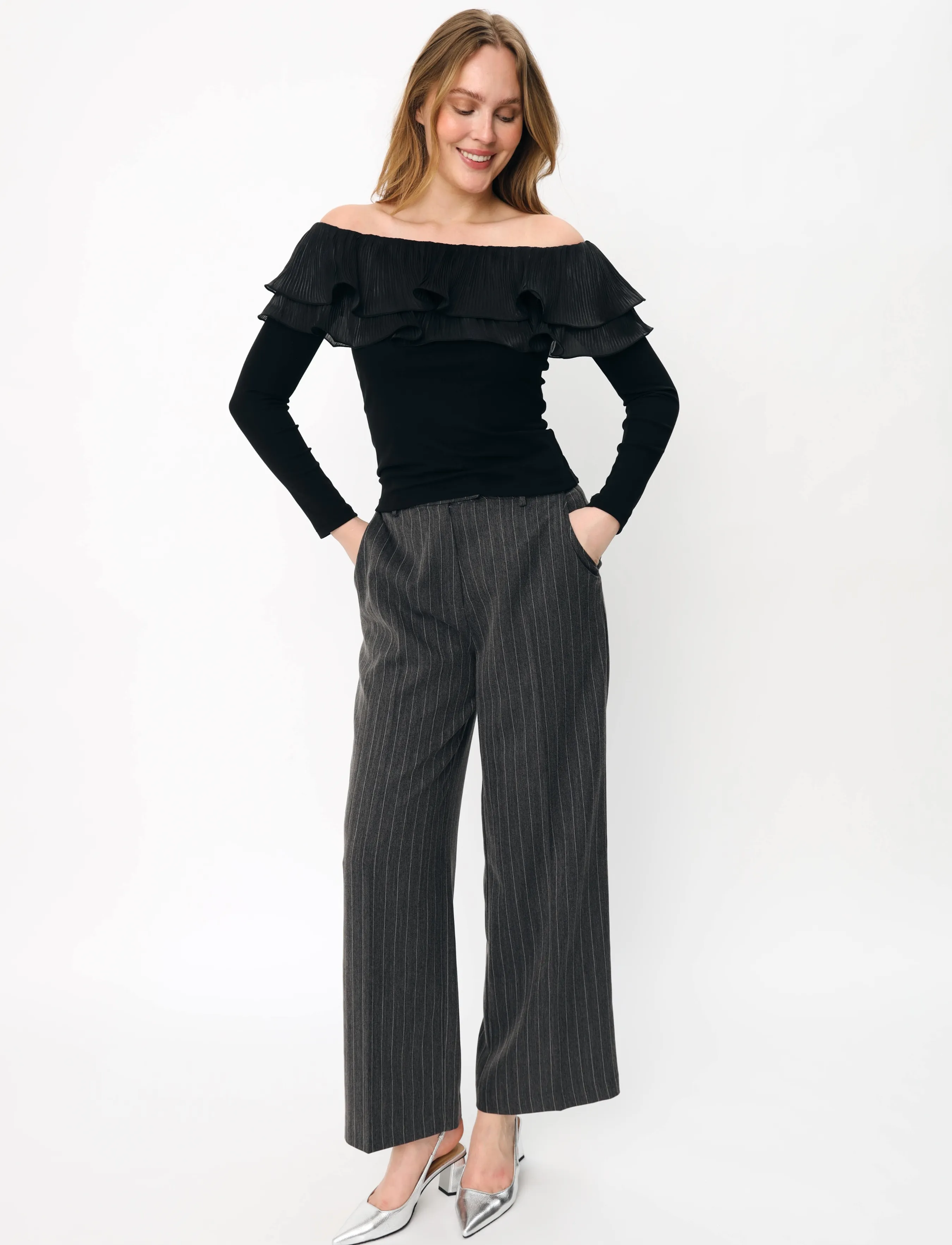 crās - Flouncecras Blouse - long sleeved blouses - black - 0