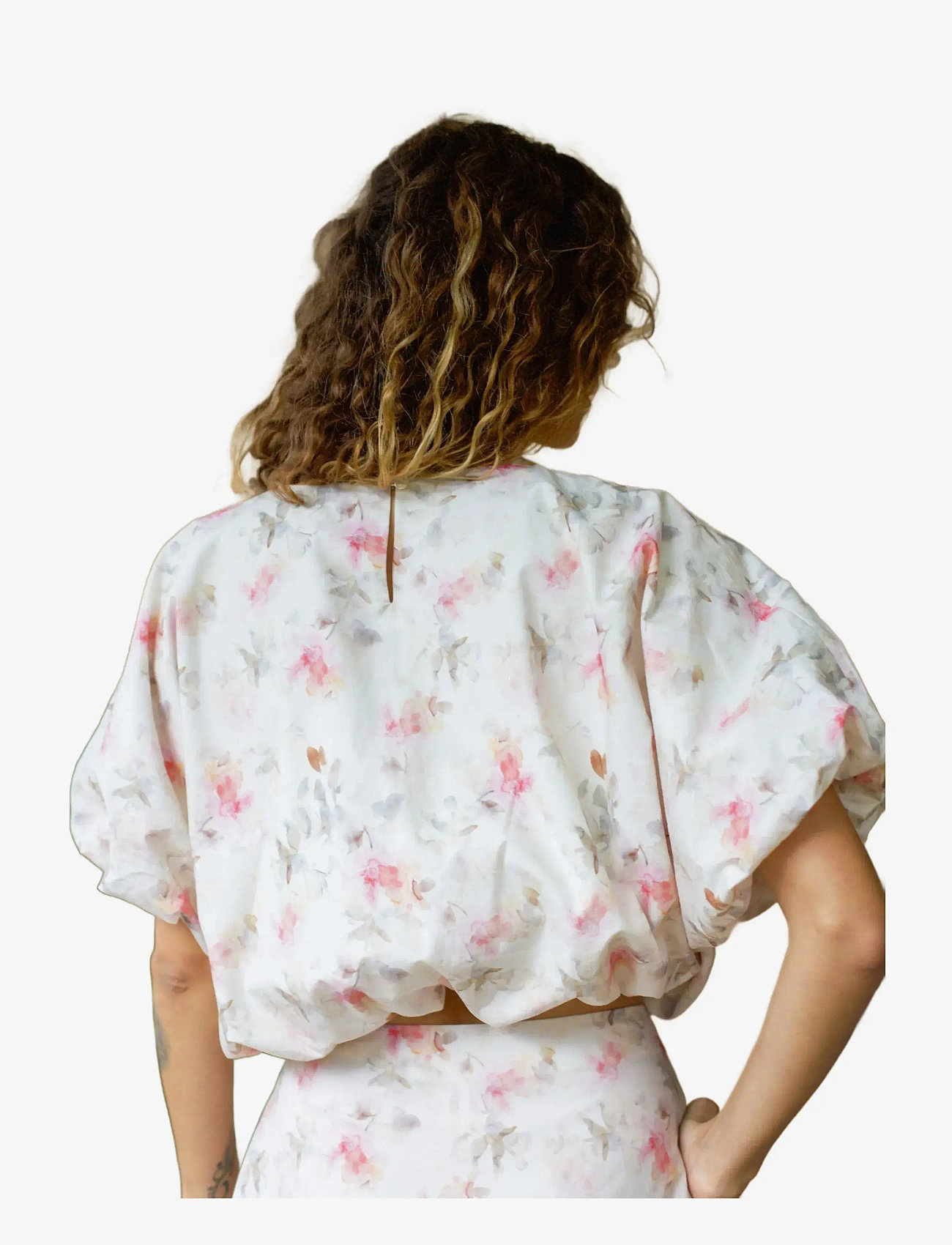 crās - Bubblecras Blouse - kurzämlige blusen - faded floral - 2