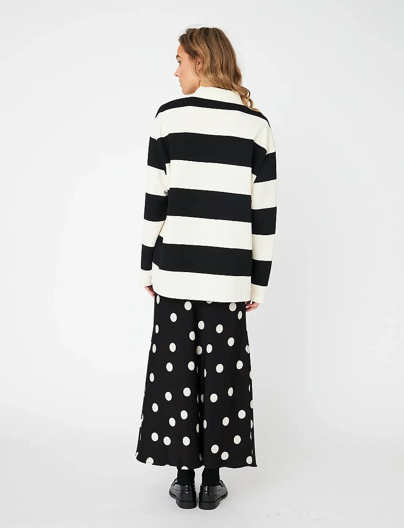 crās - Bisoucras Blouse - långärmade skjortor - 8122 black white stripe - 4