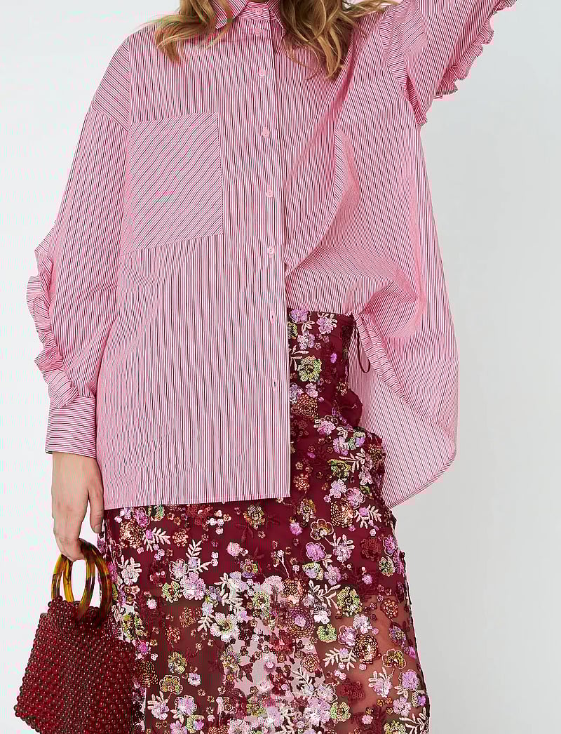 crās - Tulumcras Shirt - långärmade skjortor - pink red stripe - 0