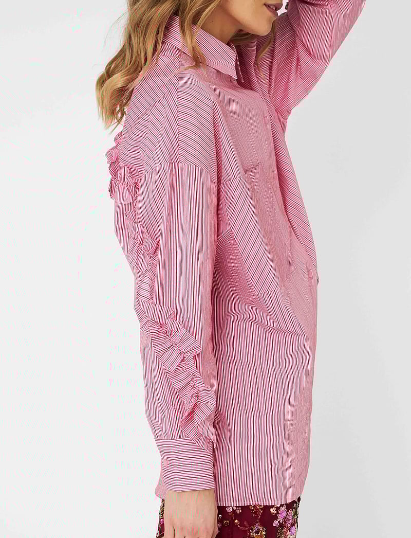 crās - Tulumcras Shirt - långärmade skjortor - pink red stripe - 4