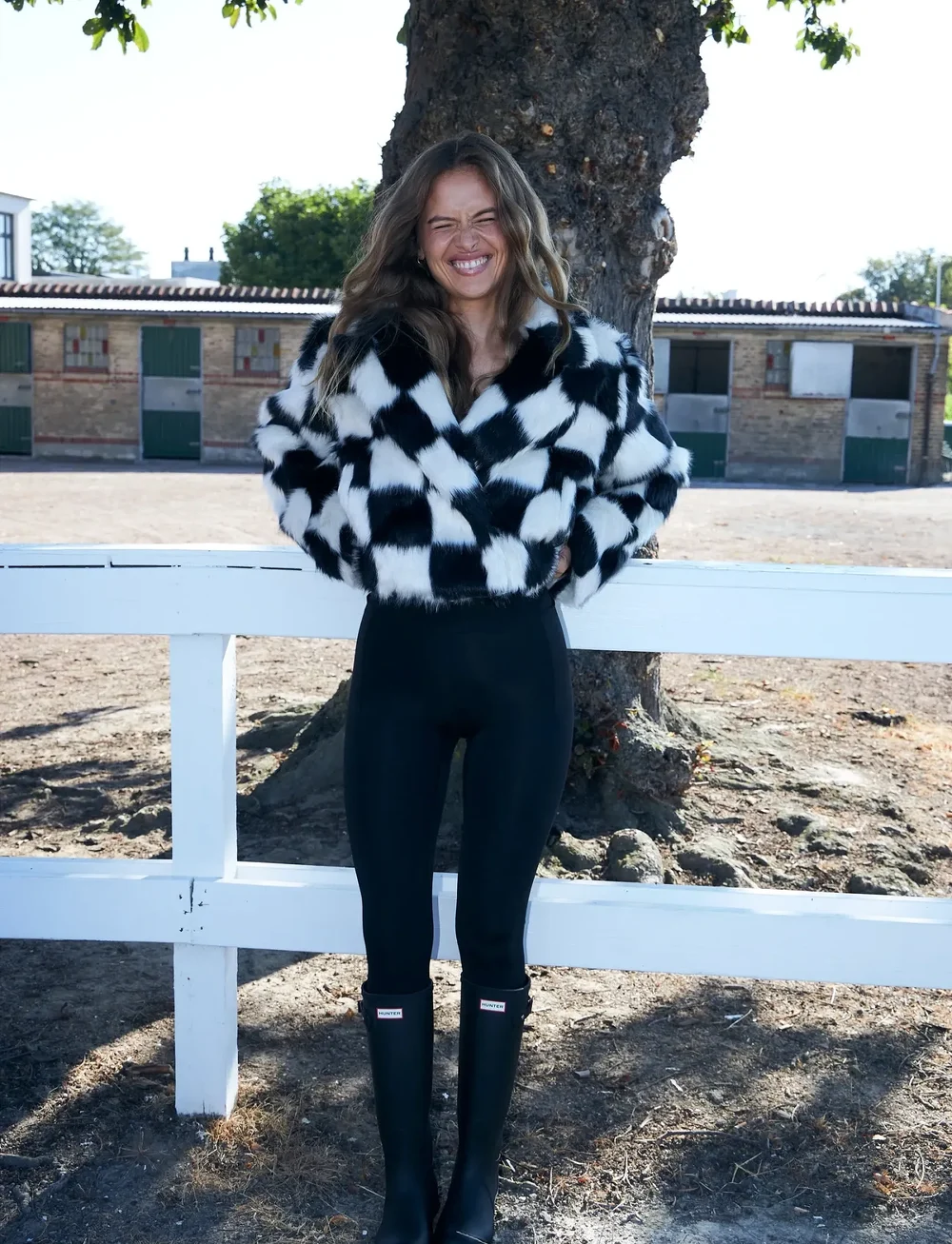 crās - Liecras Jacket - fuskpäls - 8103 white black check - 4