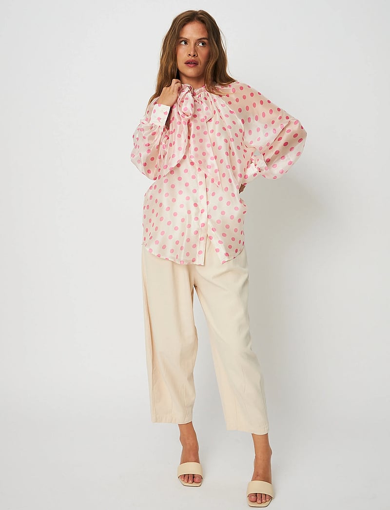crās - Ethelcras Shirt - langärmlige blusen - rose dot - 5
