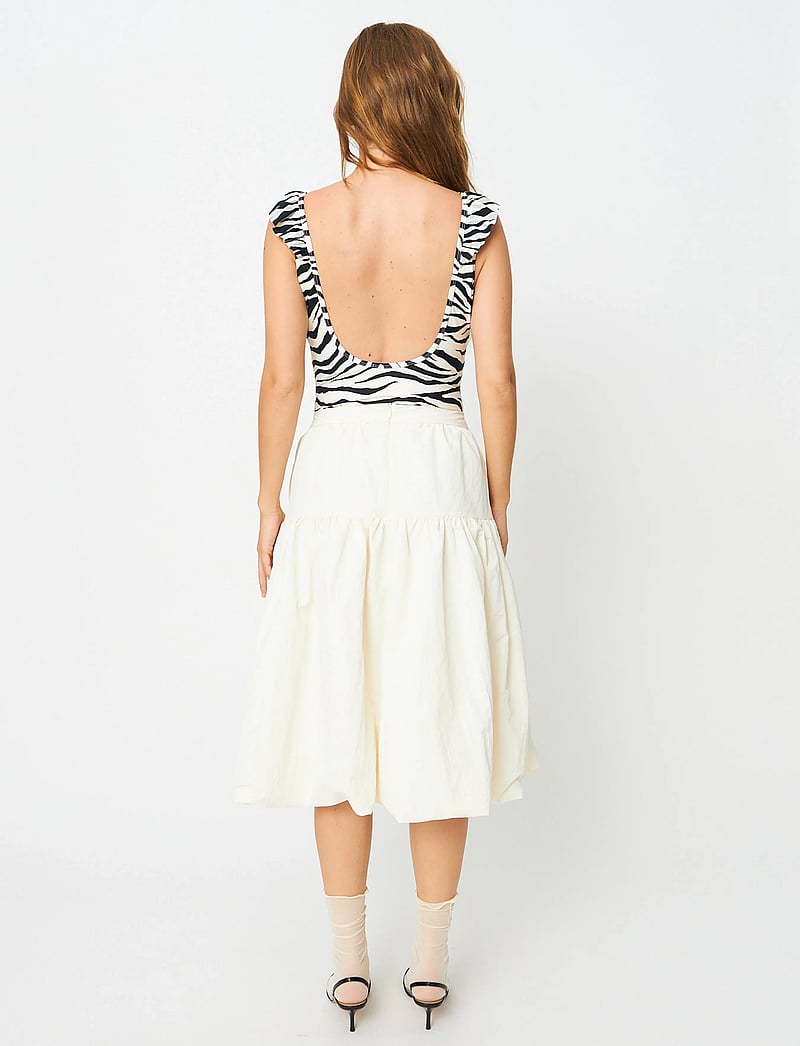 crās - Flycras Skirt - midi-röcke - ivory - 2