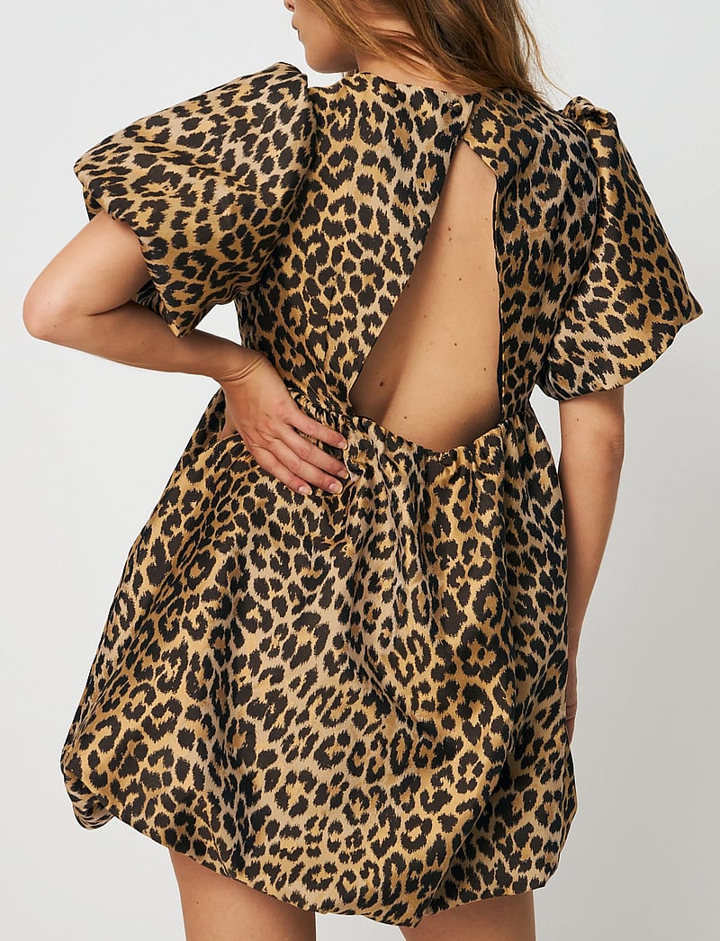 crās - Jamillacras Dress - korta klänningar - 8065 leo - 5