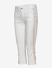 Cream - Lotte Twill - Shape fit - utsvängda jeans - chalk - 2