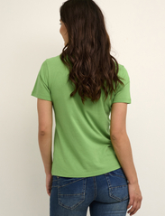 Cream - Naia Tshirt - zemākās cenas - flourite green - 4