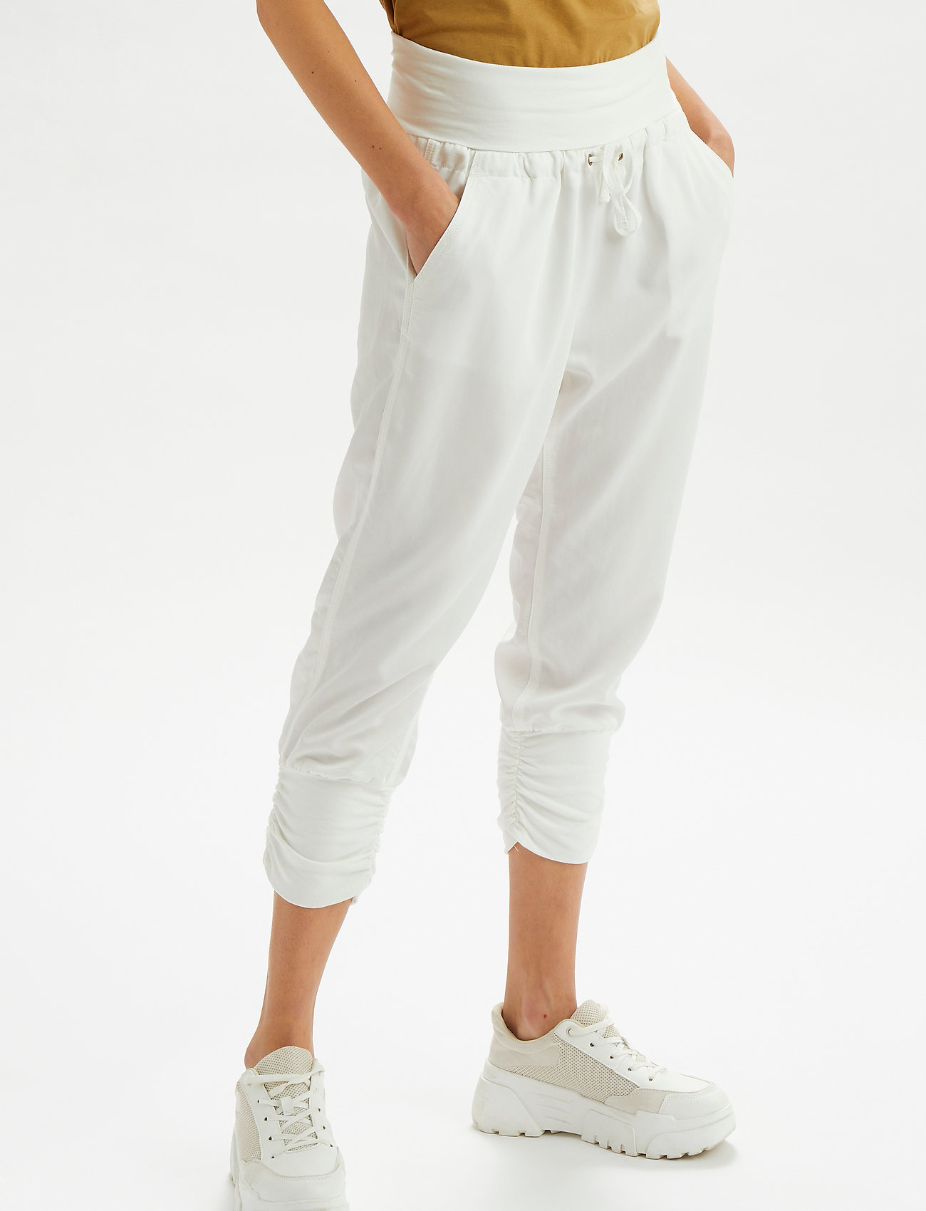 Cream - Line Pants - spodnie dresowe - snow white - 0
