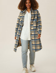 Cream - Tara CR OZ Shirt Jacket - winter coats - silver lake blue check - 3