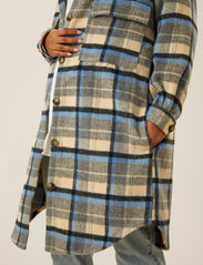 Cream - Tara CR OZ Shirt Jacket - winter coats - silver lake blue check - 5