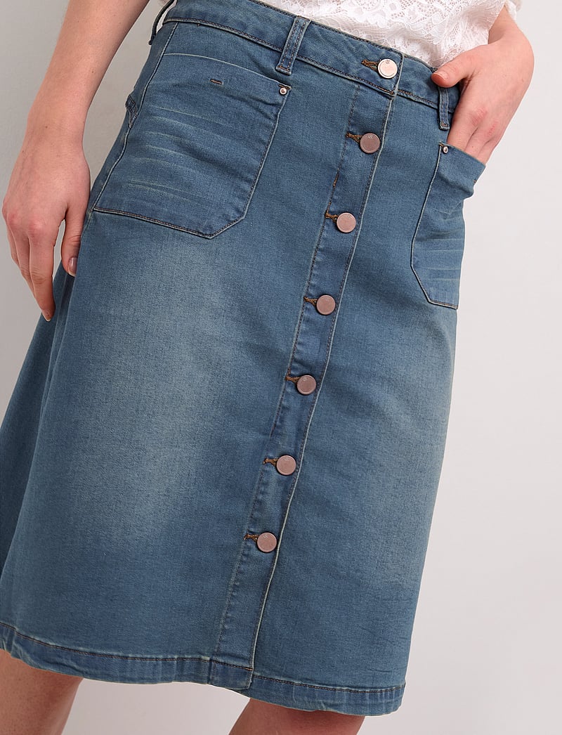 Cream - CRLone Skirt - denimnederdele - light blue denim - 5