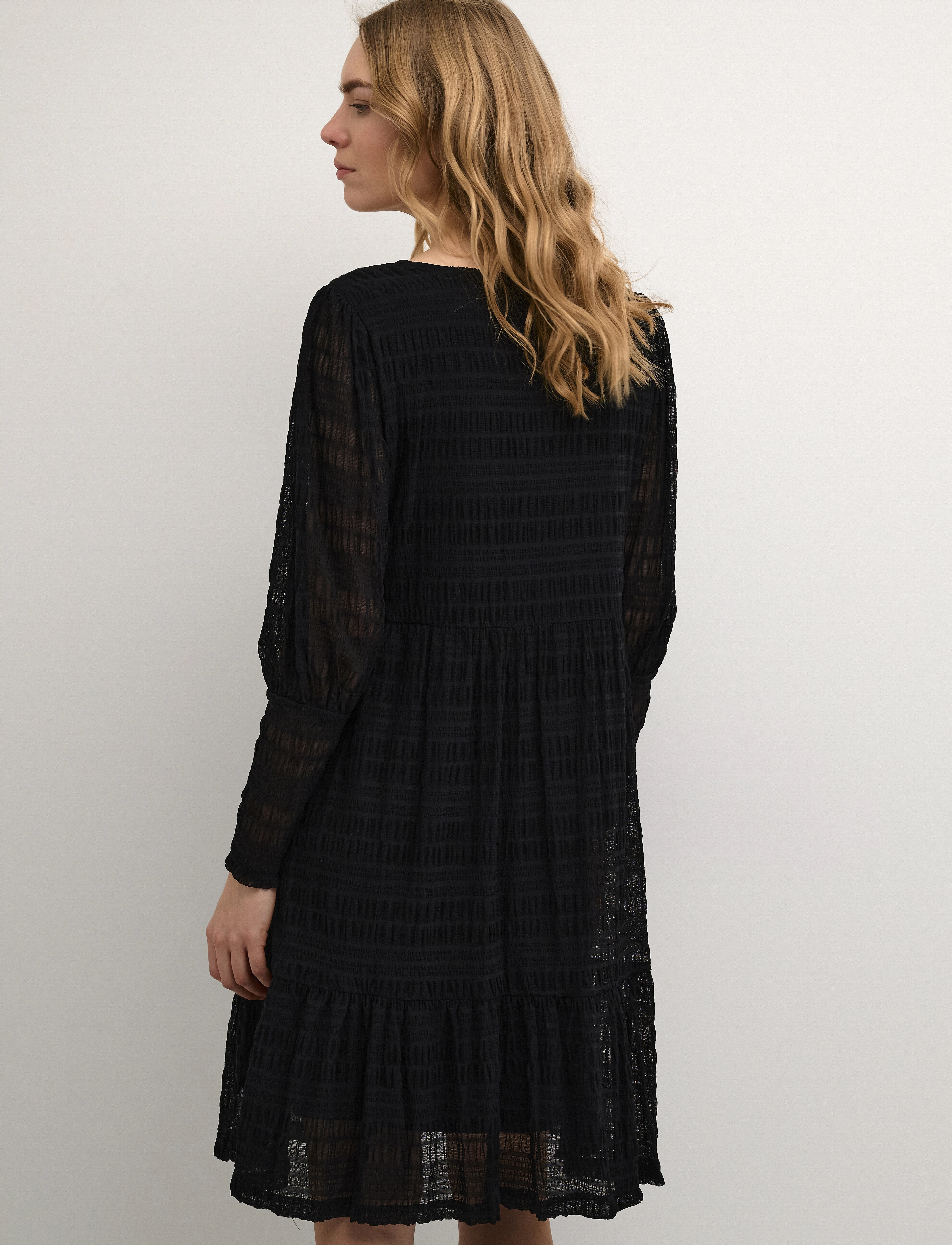 Cream - CRBubble Dress - Kim Fit - midikjoler - pitch black - 3
