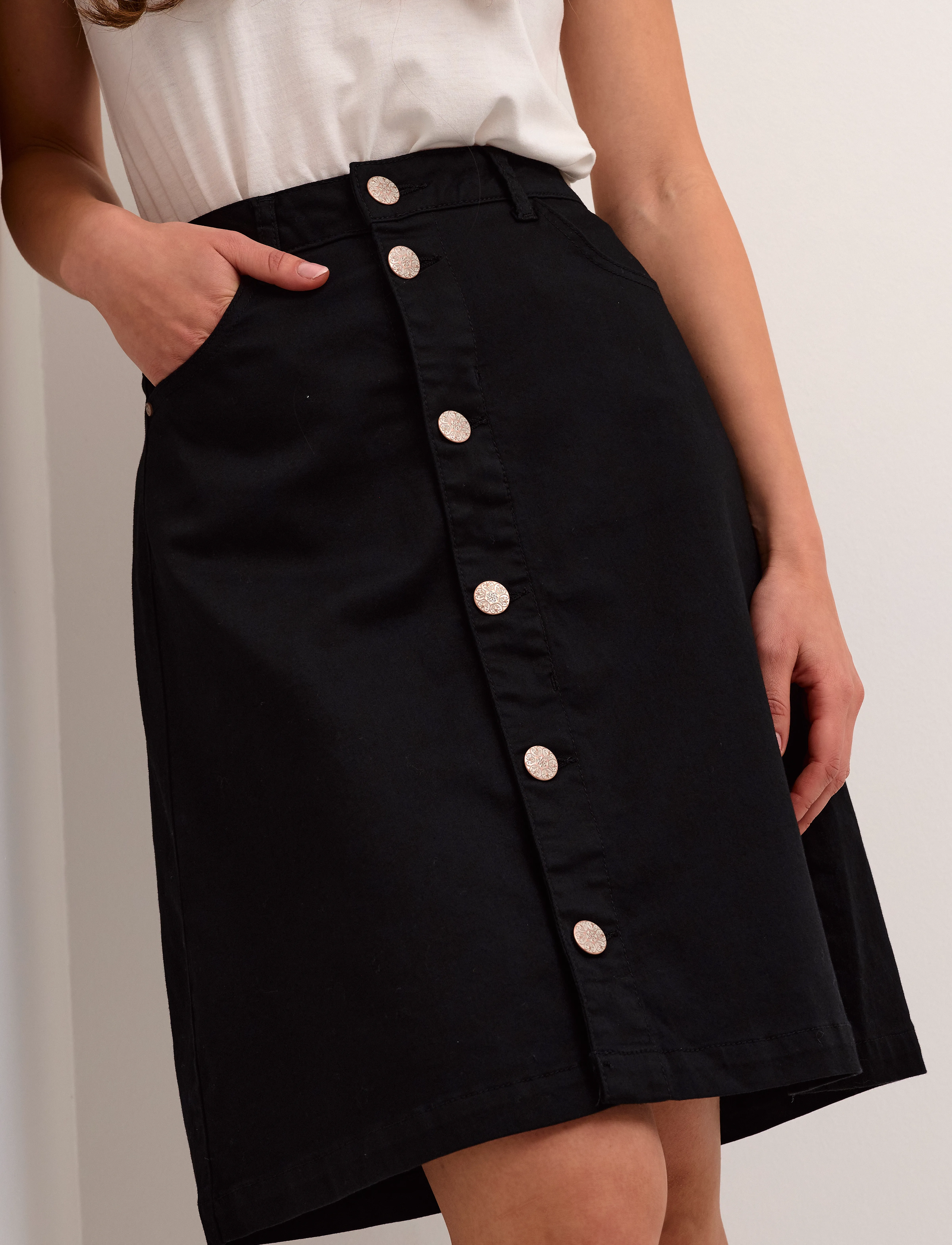 Cream - CRAlma Skirt - miniseelikud - pitch black - 5