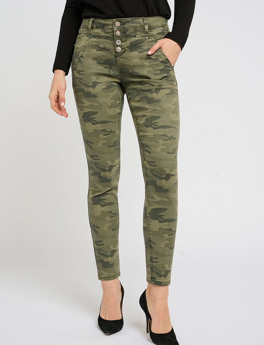 Cream - CRPenora Twill 7/8 Pant - wąskie dżinsy - sea green printed camouflage - 0