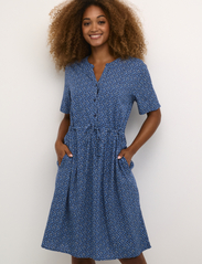 Cream - CRTiah Dress - Zally Fit - summer dresses - animal skin blue - 2