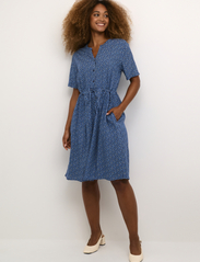 Cream - CRTiah Dress - Zally Fit - summer dresses - animal skin blue - 3