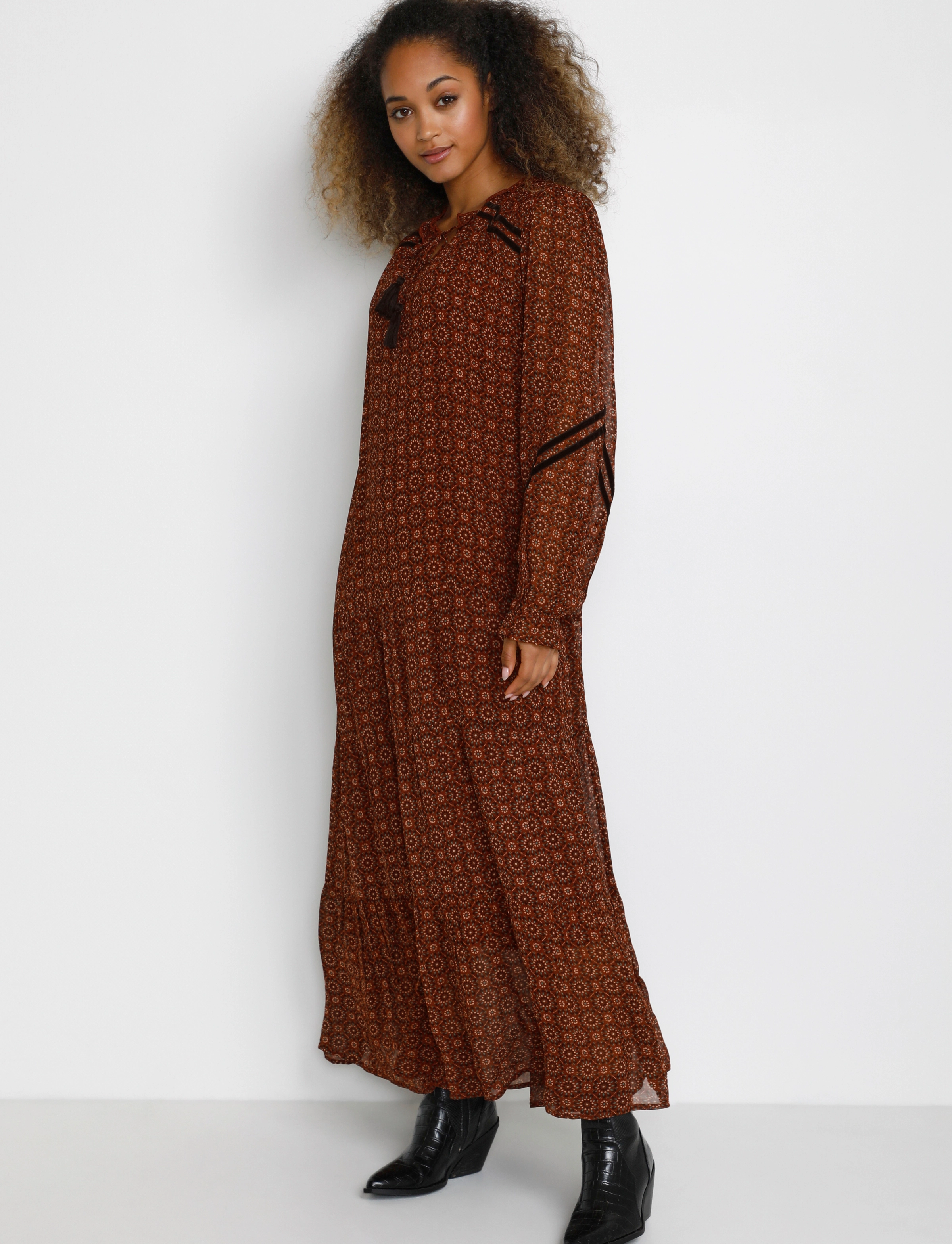 Cream - CRNinette Dress - Kim Fit - geo ethnic tile - 2