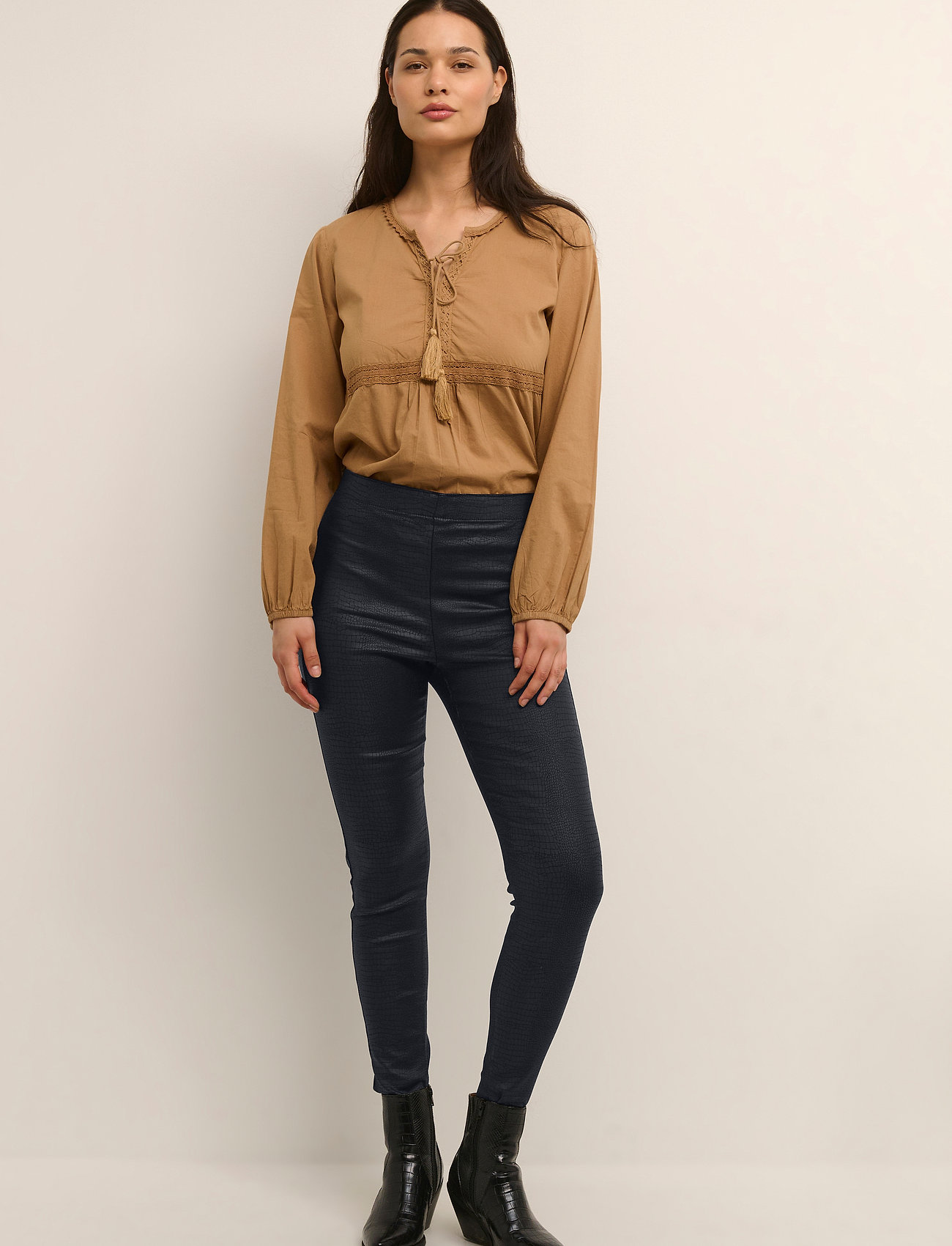 Cream - CRTabea Woven Legging - festtøj til outletpriser - pitch black - 3