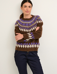 Cream - CRCherry Knit Pullover - trøjer - padrige jaquard - 2