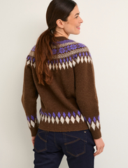 Cream - CRCherry Knit Pullover - tröjor - padrige jaquard - 4