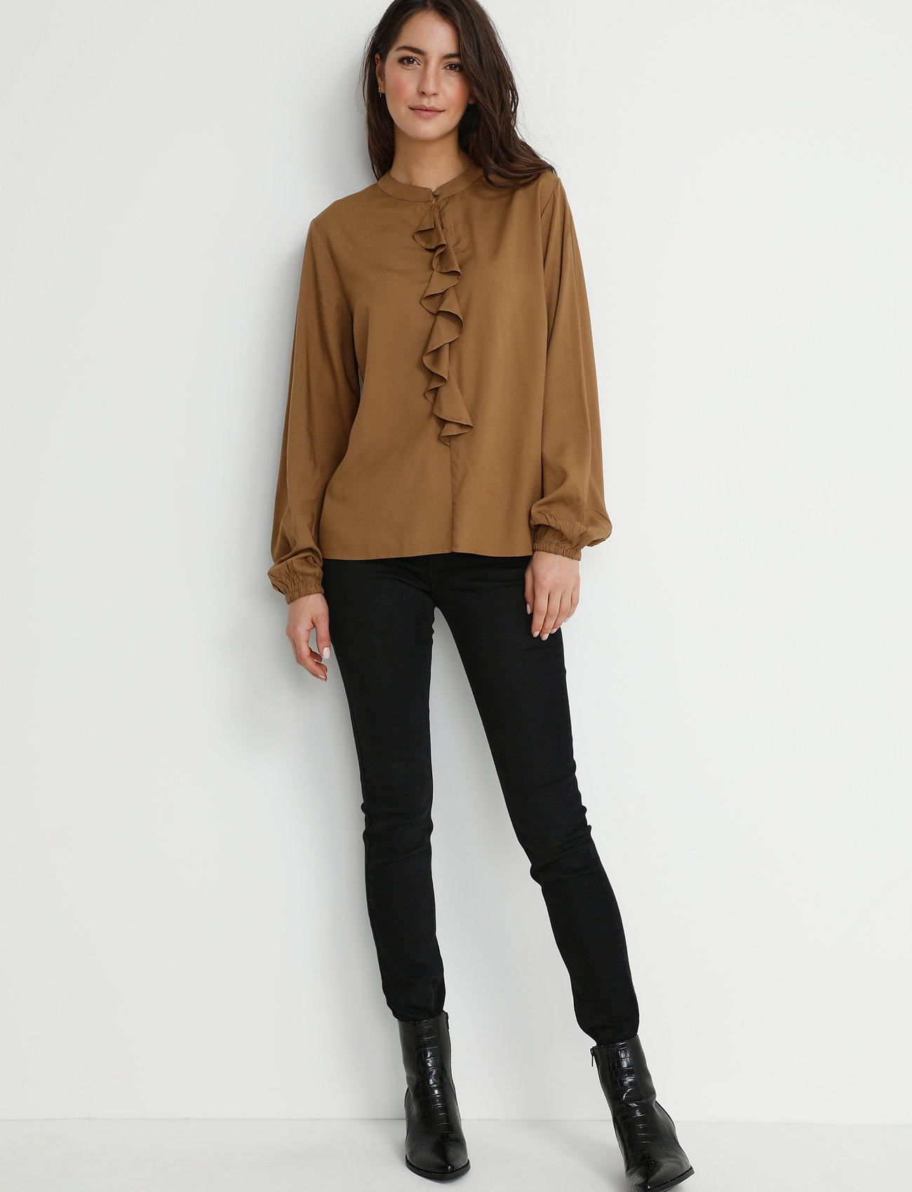Cream - CRTiah Flounce Blouse - partridge - 3