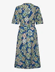 Cream - CRJolly Wrap Dress - Zally Fit - kleitas ar pārlikumu - deja vu blue ethnic tile - 1