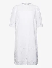 Cream - CRMoccamia Dress - Mollie Fit - festkläder till outletpriser - snow white - 0