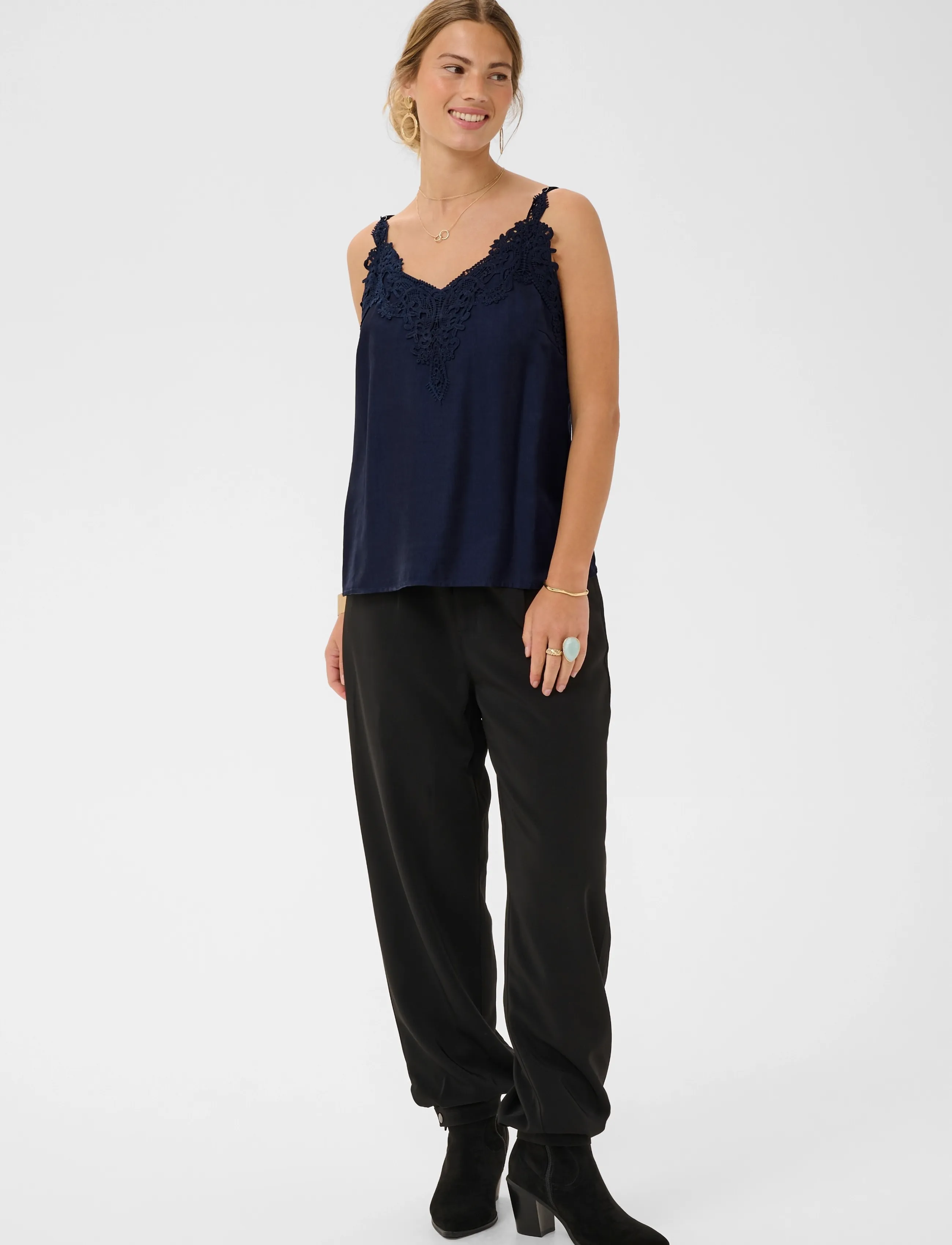 Cream - CRAnna Top - Ärmellose blusen - sky captain - 3