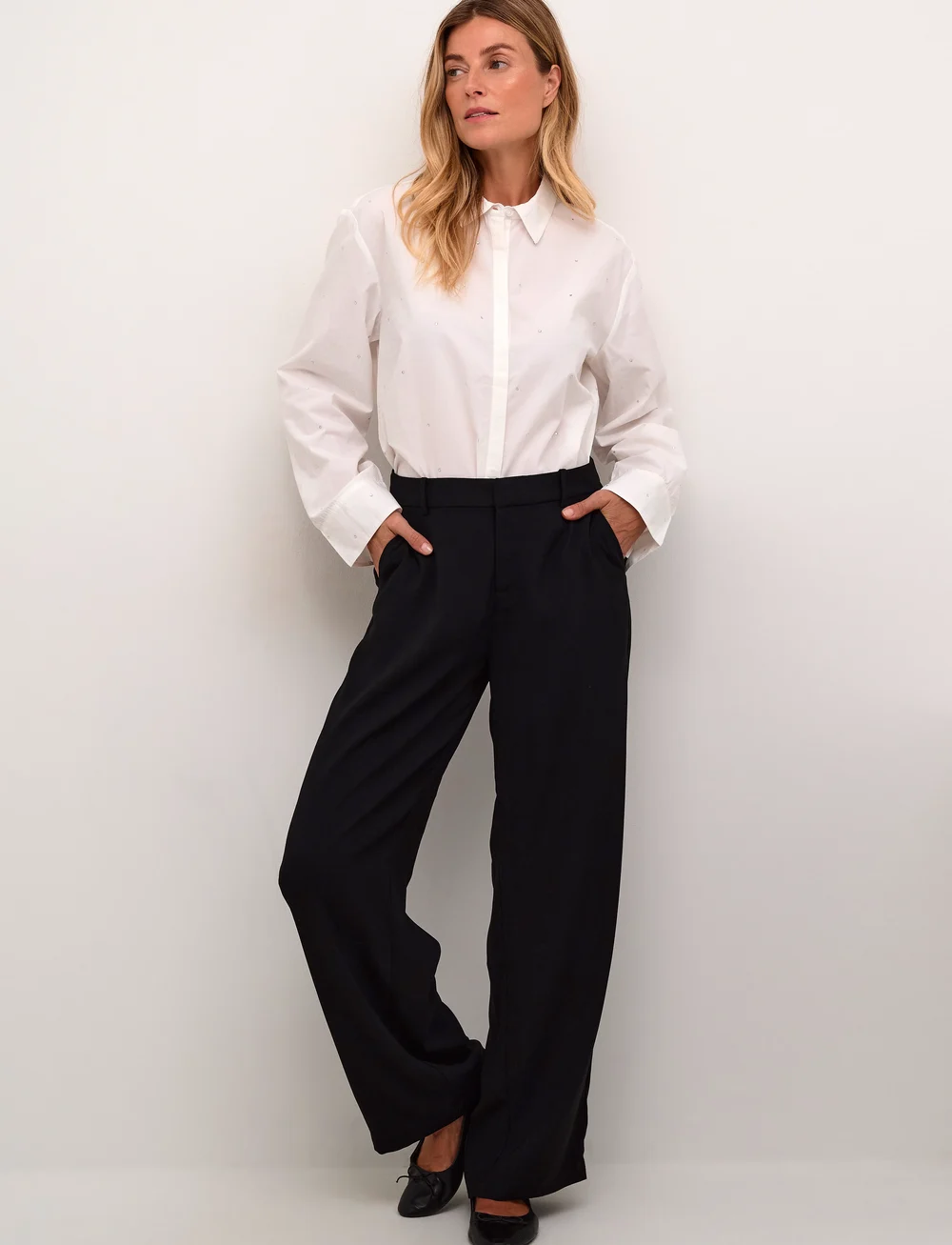 Cream - CRCocamia Pant - pidulikud püksid - pitch black - 3