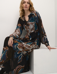 Cream - CRJasmina Dress - Zally Fit - maxi dresses - aqural print black - 4