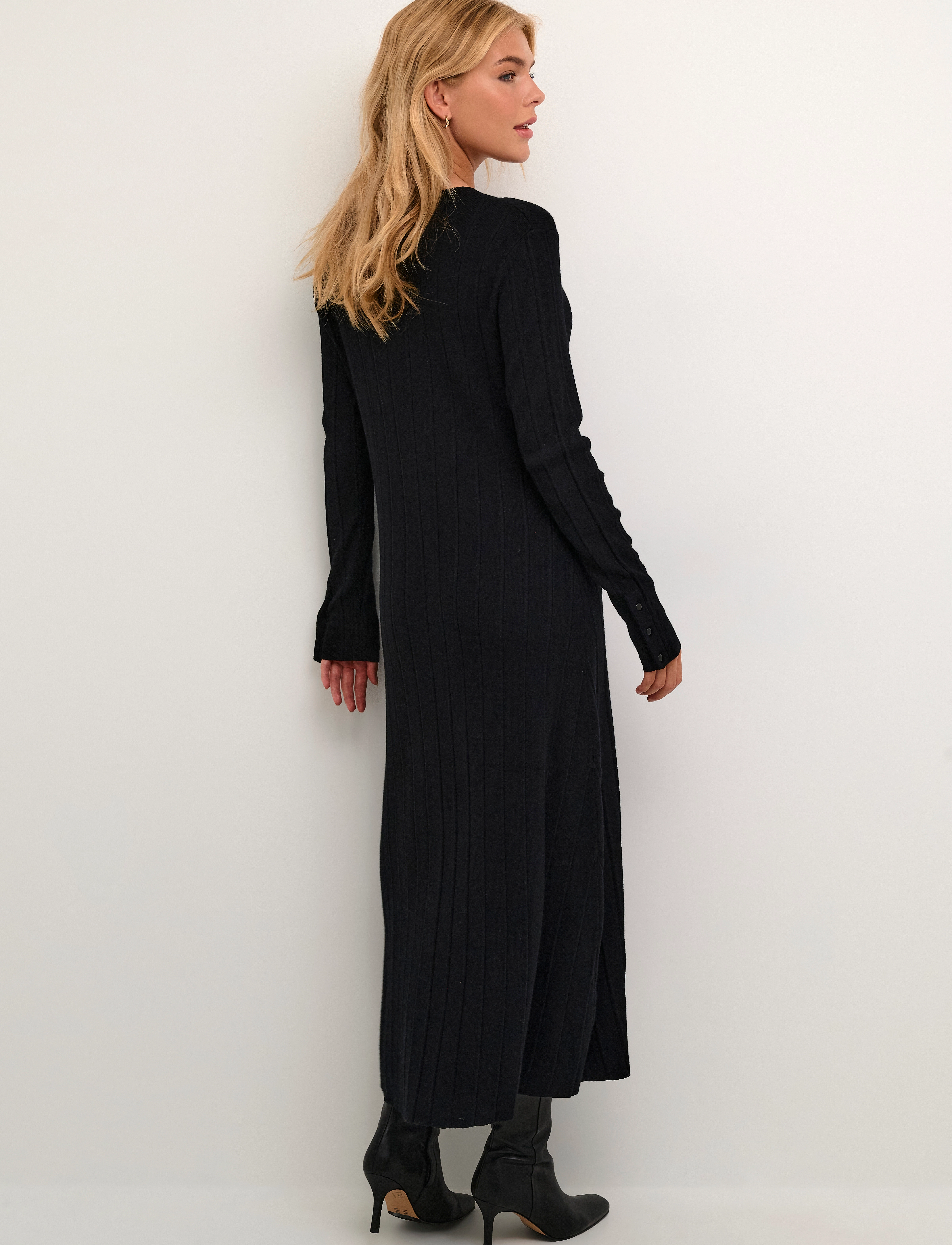 Cream - CRVillea Knit Dress - Kim Fit - strickkleider - pitch black - 3