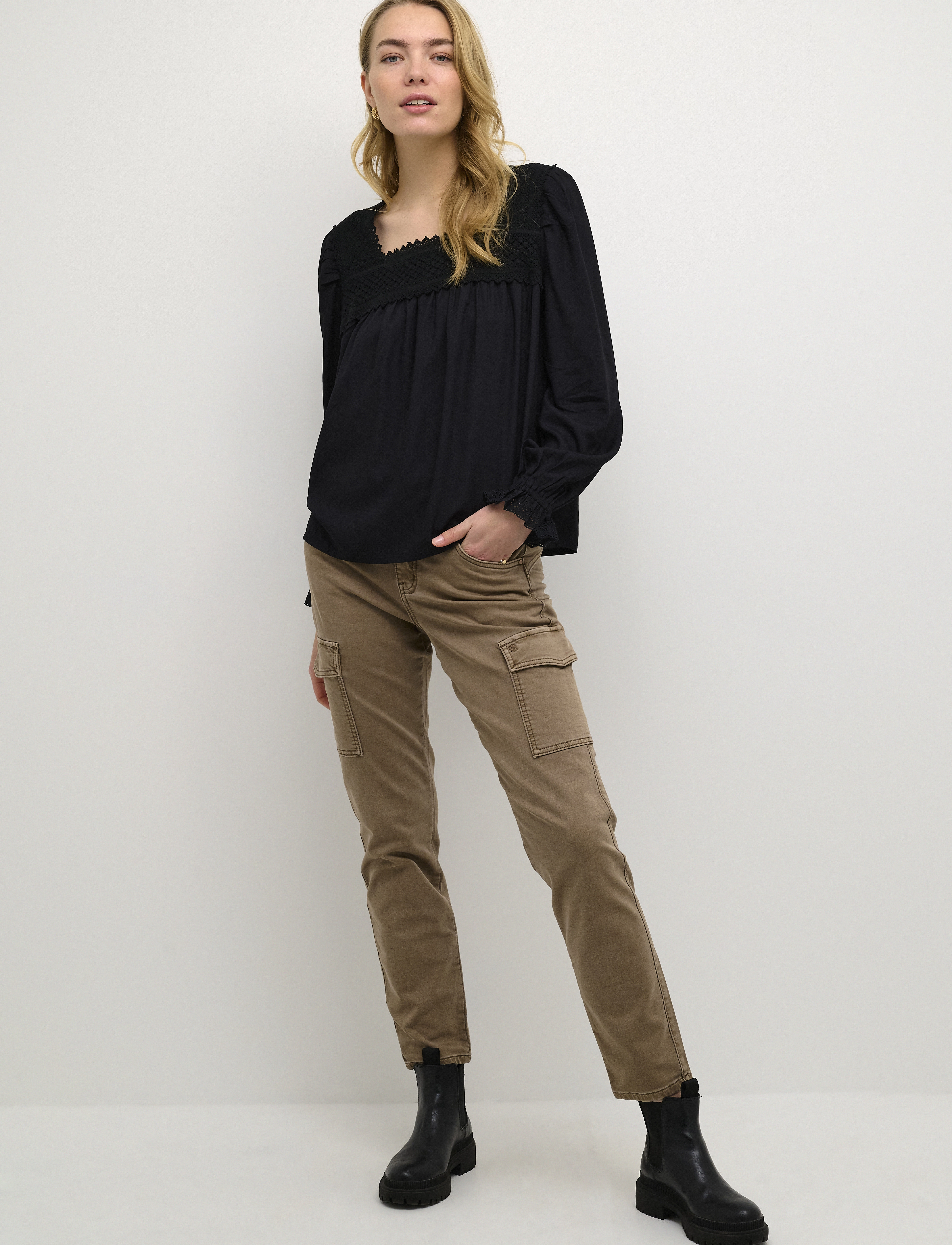 Cream - CRMilla Blouse - langärmlige blusen - pitch black - 3