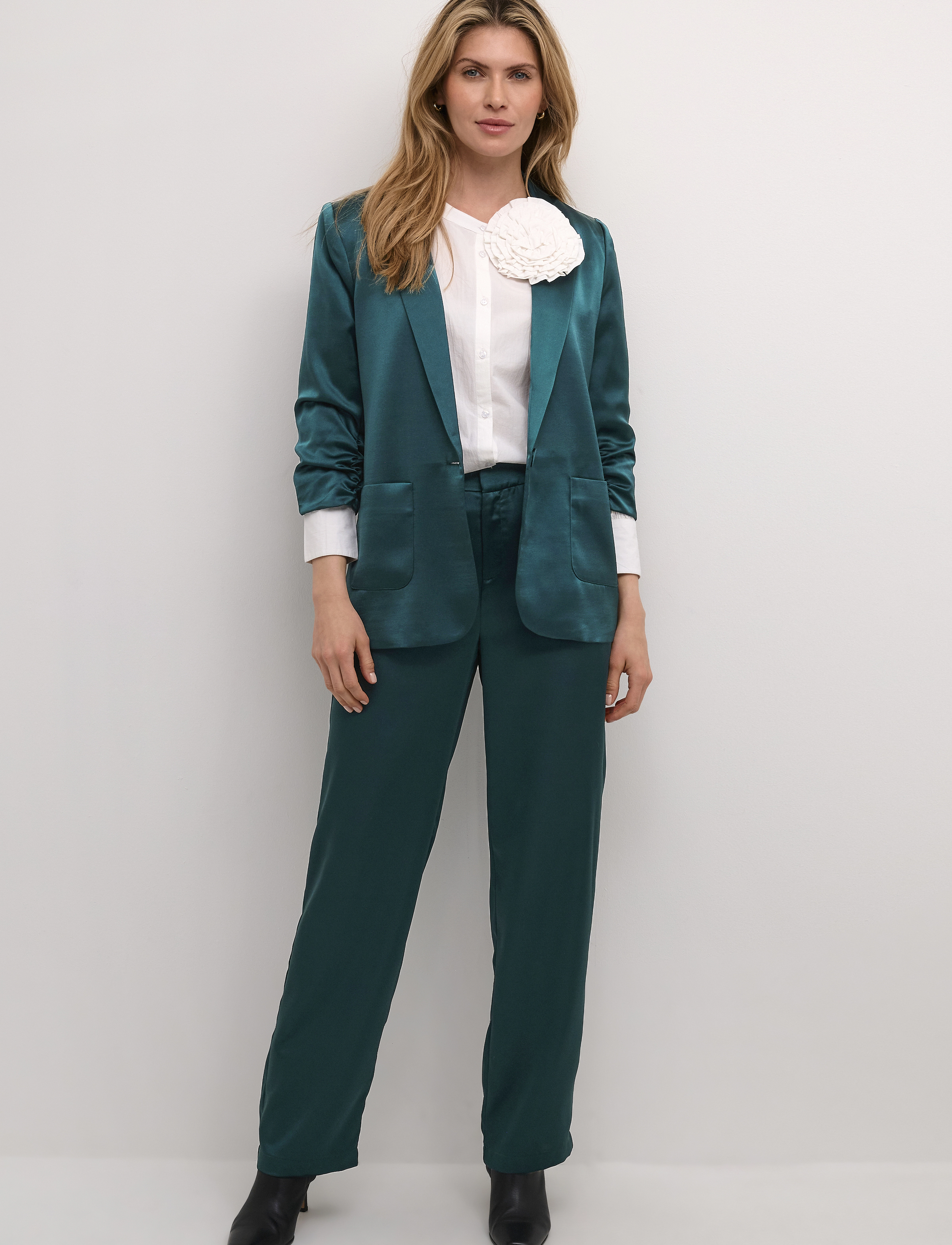 Cream - CRCocamia Sateen Pant - pidulikud püksid - ponderosa pine - 3