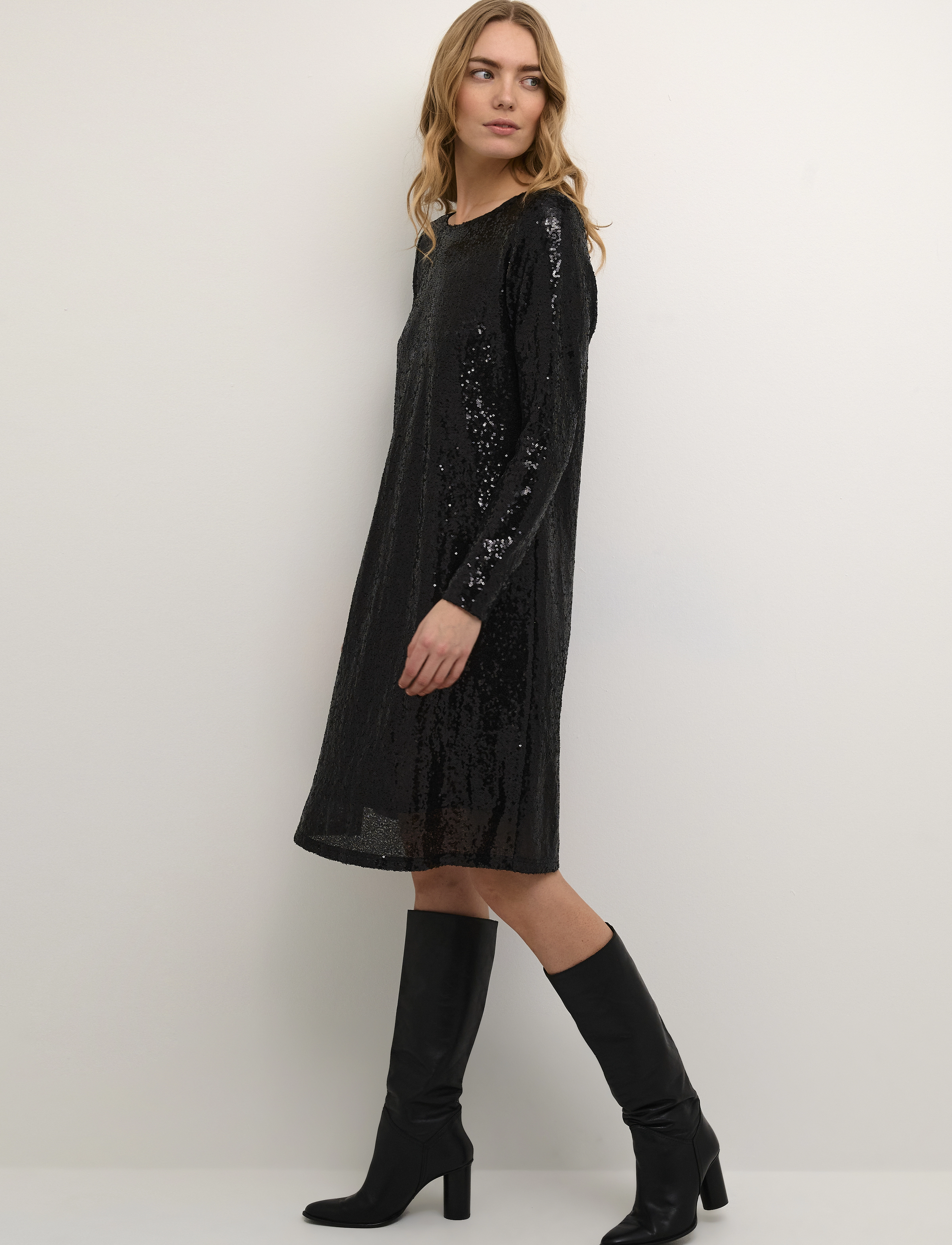 Cream CRCaska Sequins Dress - Shift Fit - Tøj - PITCH BLACK / black