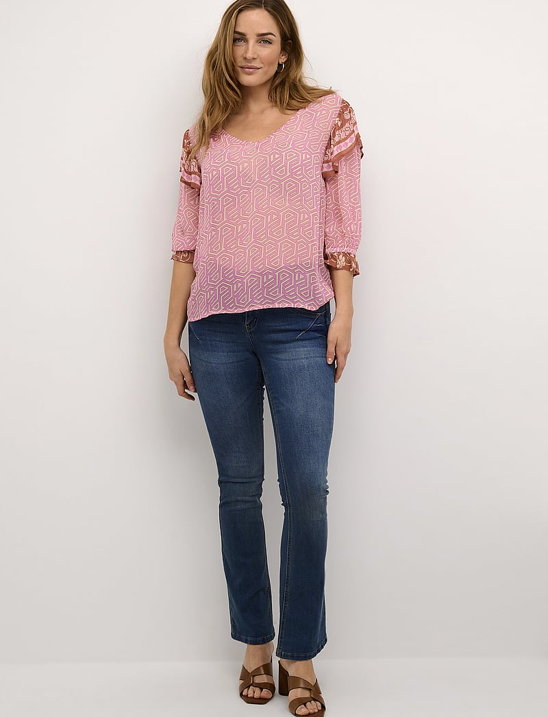 Cream - CRLinea Blouse - short-sleeved blouses - geometric print - 3