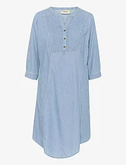 Cream - CRBolette Dress - Kim Fit - jeanskleider - texsas blue denim - 0