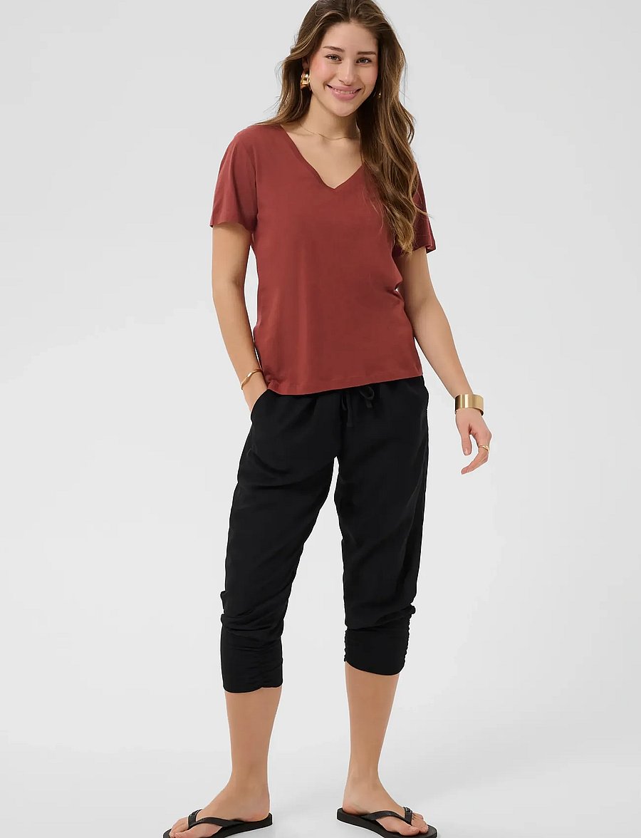 Cream - CRNaia Deep V-neck T-Shirt - t-shirts - brandy snifter - 3