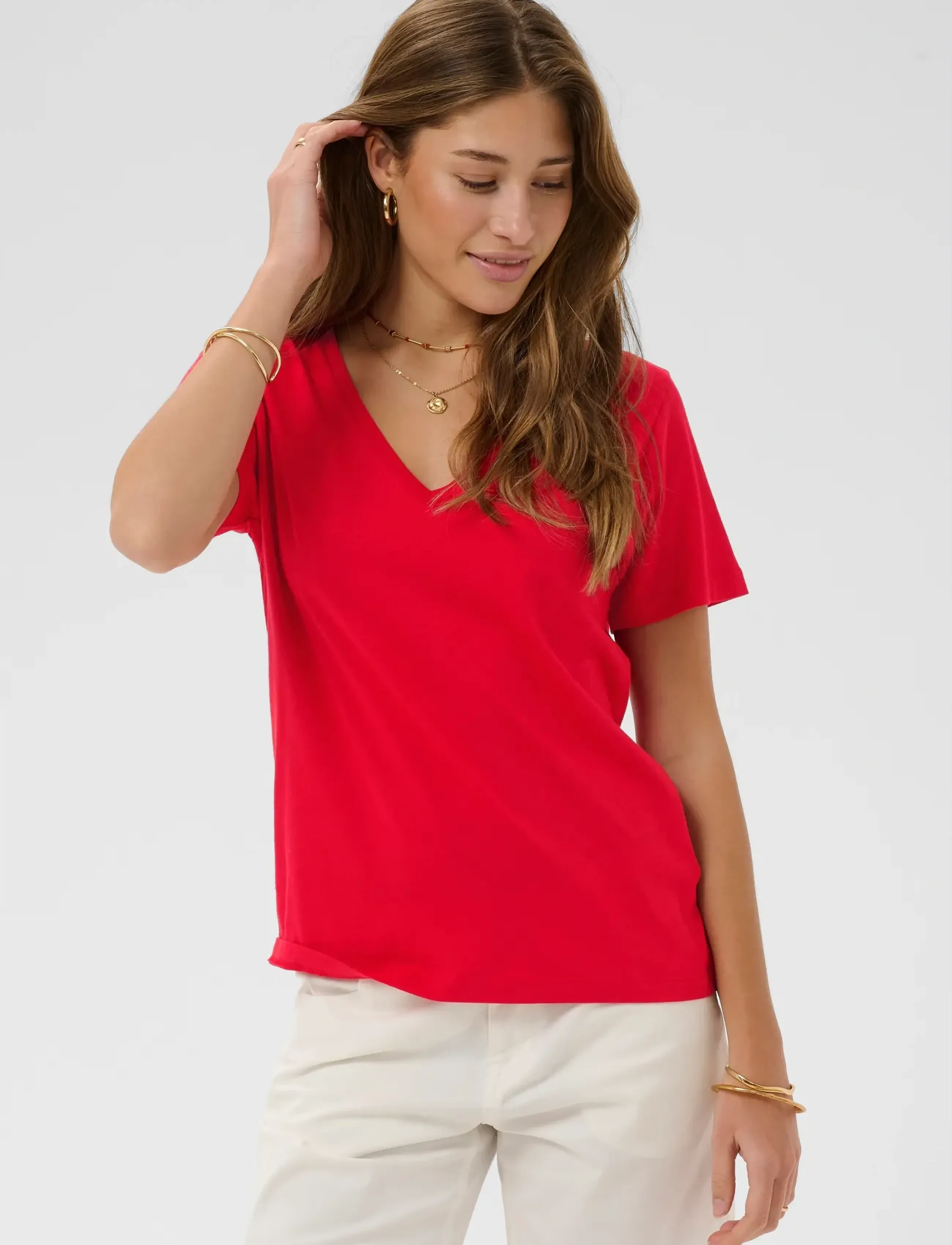 Cream CRNaia Deep V-neck T-Shirt - T-särgid ja alussärgid - HIGH RISK RED / red