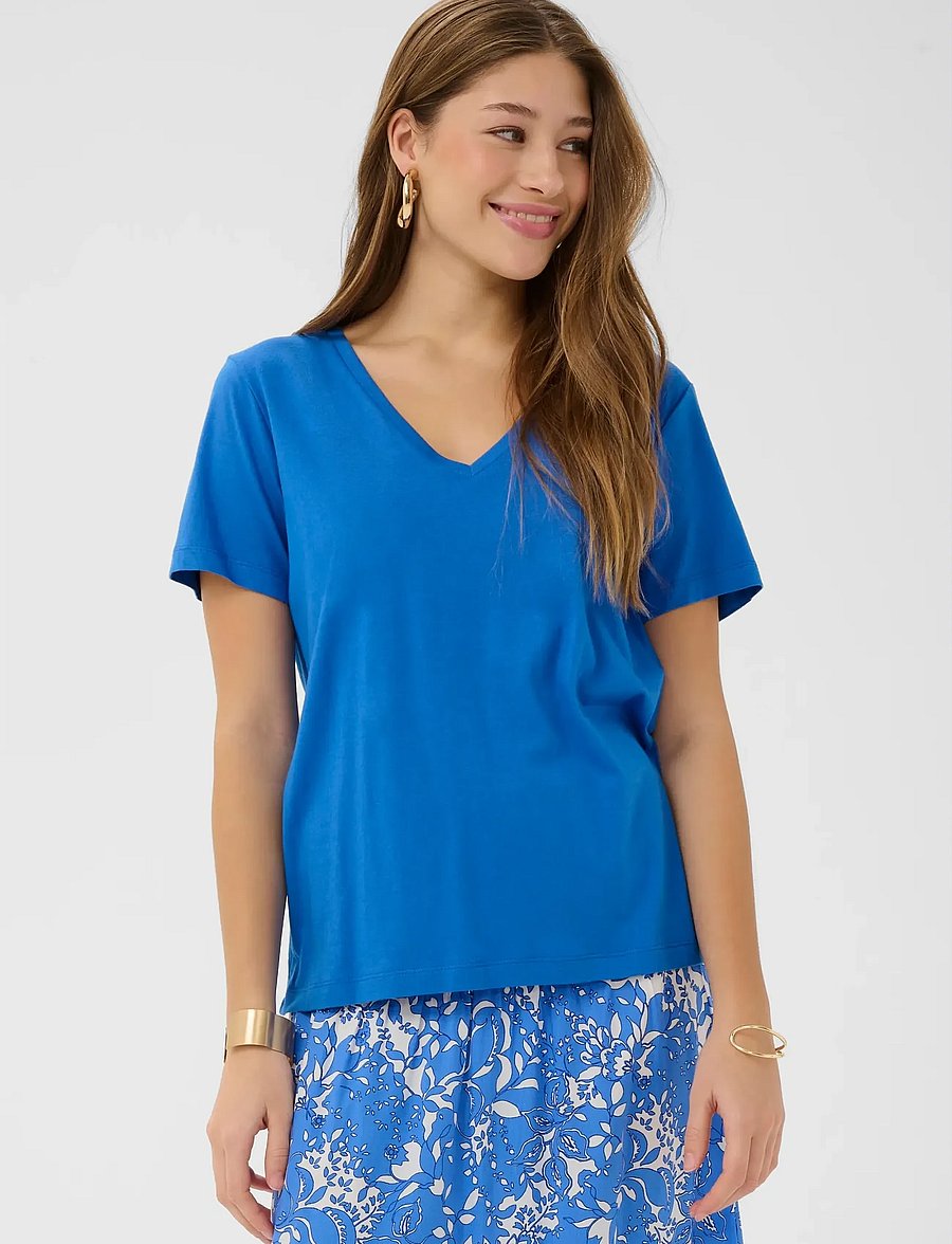 Cream - CRNaia Deep V-neck T-Shirt - t-shirts - palace blue - 0