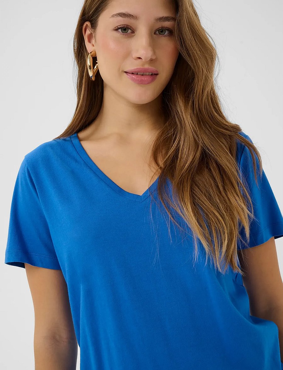 Cream - CRNaia Deep V-neck T-Shirt - t-shirts - palace blue - 5