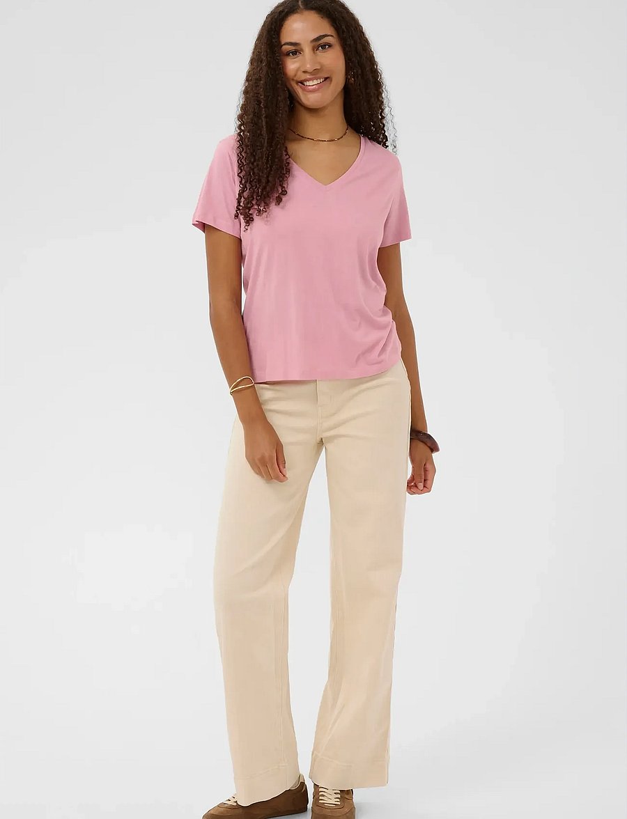 Cream - CRNaia Deep V-neck T-Shirt - t-särgid - pink nectar - 3