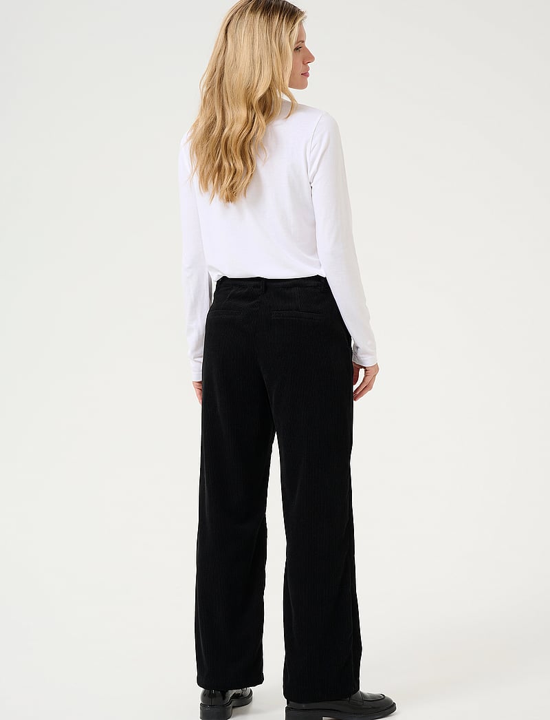 Cream - CRCory Straight Pant - sirge säärega püksid - pitch black - 4