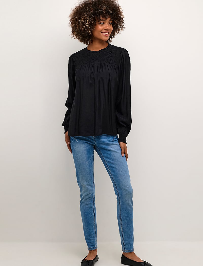 Cream - CRRinni SmockBlouse - långärmade blusar - pitch black - 3